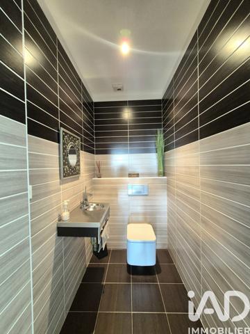 Maison à vendre 9 pièces 356 m² Cosnac