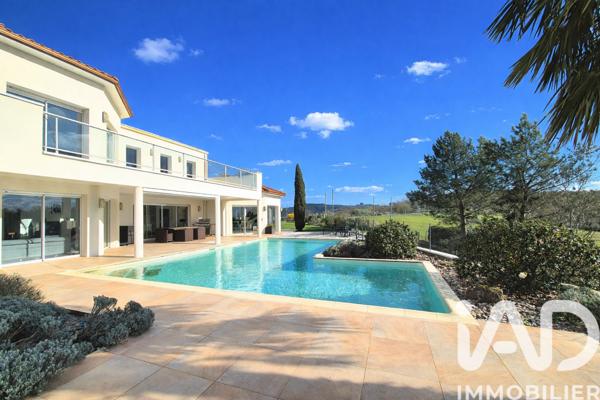 Maison à vendre 9 pièces 356 m² Cosnac