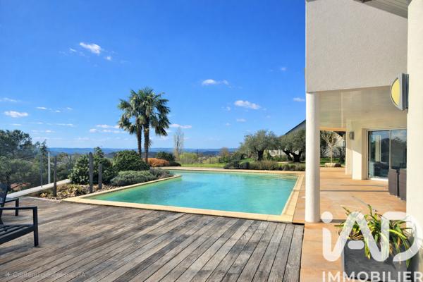 Maison à vendre 9 pièces 356 m² Cosnac