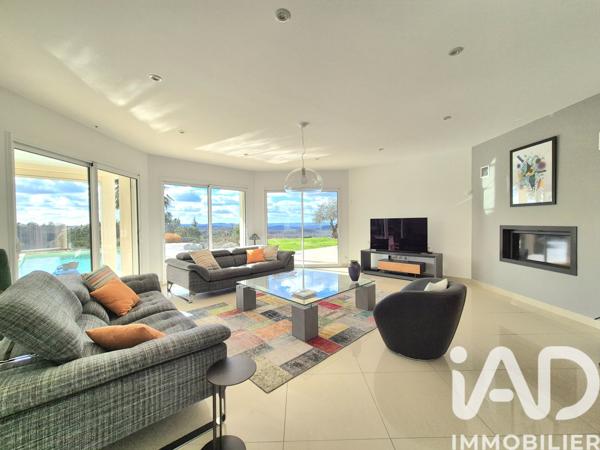 Maison à vendre 9 pièces 356 m² Cosnac