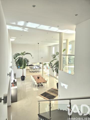 Maison à vendre 9 pièces 356 m² Cosnac