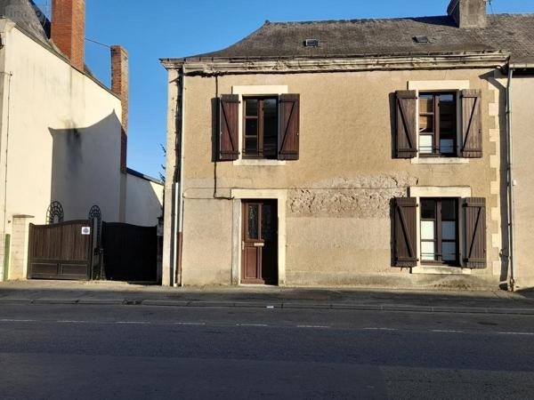 Maison à vendre à Grez-en-Bouère en Mayenne (53290), ref : 53018-1803