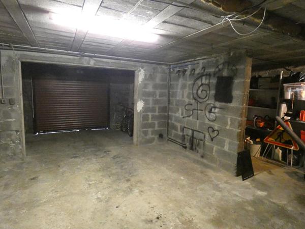 Ancienne maison d'architect  (177m²) + sous sol total