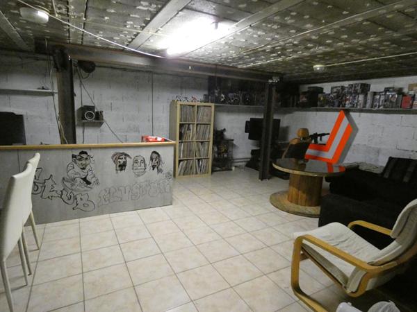 Ancienne maison d'architect  (177m²) + sous sol total