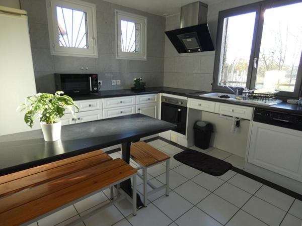 Ancienne maison d'architect  (177m²) + sous sol total