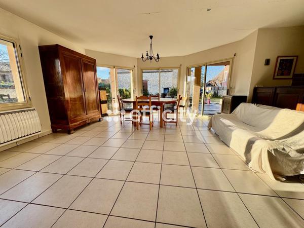 Maison 6 pièces - 142 m² Exclusivité efficity