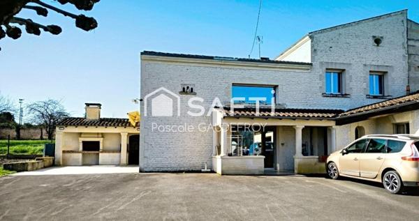 MAISON DE CHARME SUR PONS (17800)