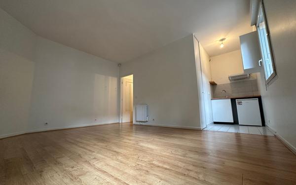 Appartement à louer    2 pièces • 28,62 m2 Issy-les-Moulineaux