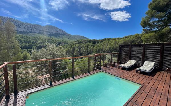 Maison à vendre    5 pièces • 145 m2 La Valette-du-Var