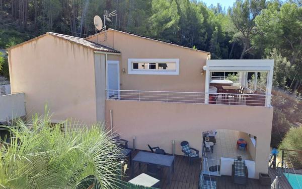 Maison à vendre    5 pièces • 145 m2 La Valette-du-Var