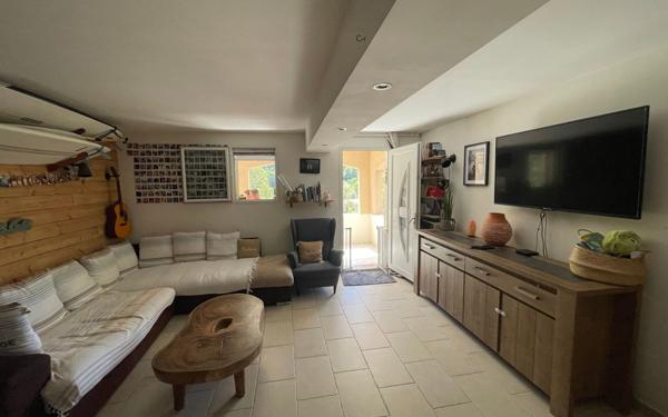 Maison à vendre    5 pièces • 145 m2 La Valette-du-Var