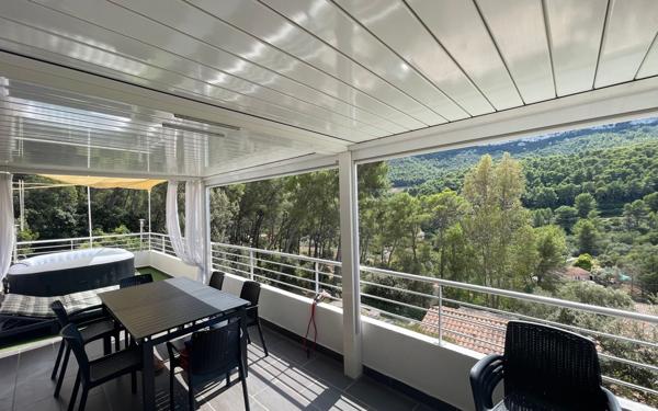 Maison à vendre    5 pièces • 145 m2 La Valette-du-Var