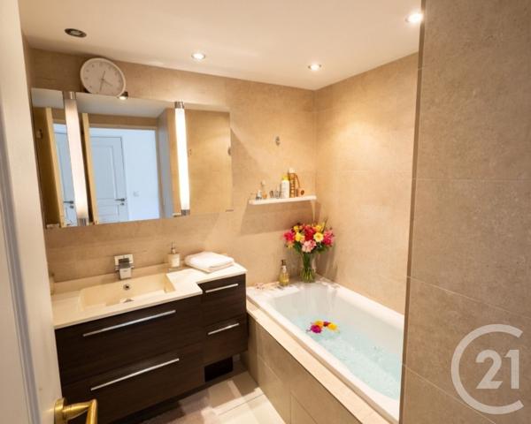 Appartement T4 à vendre  4 pièces - 79,50 m2 CAGNES SUR MER - 06