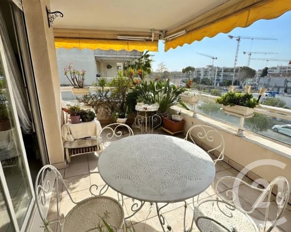 Appartement T4 à vendre  4 pièces - 79,50 m2 CAGNES SUR MER - 06