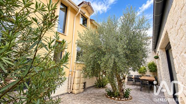 Maison à vendre 6 pièces 368,51 m² Colombes