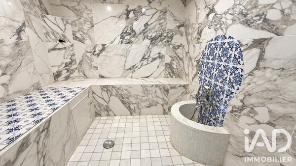 Maison à vendre 6 pièces 368,51 m² Colombes