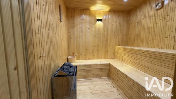 Maison à vendre 6 pièces 368,51 m² Colombes