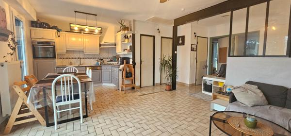 Maison Montoir De Bretagne centre ville TYPE 5 avec garage et jardin idéal investissement locatif