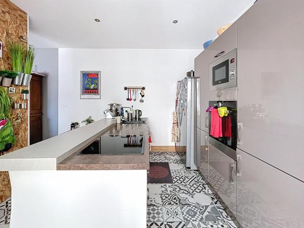 Maison de ville entre le quartier de Mézières et Manchester