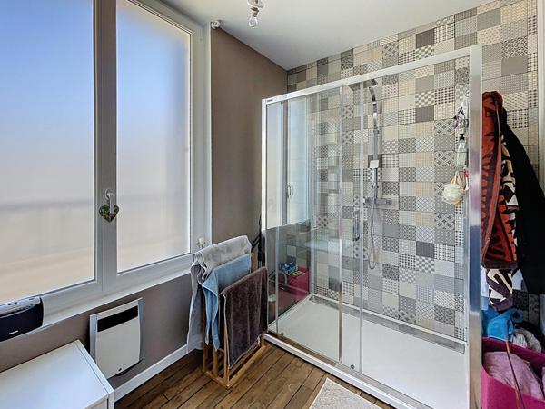 Maison de ville entre le quartier de Mézières et Manchester