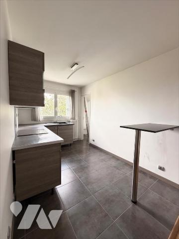 BOISSY-SAINT-LÉGER – 3 PIÈCES 71,87 M² – RÉNOVÉ – PARKING & CAVE