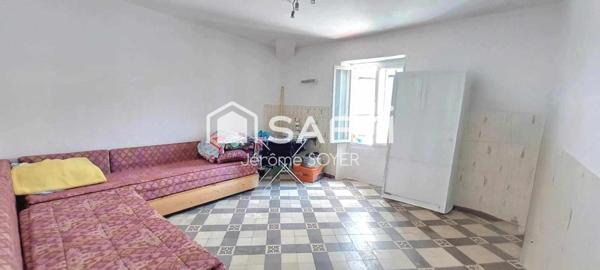 Immeuble divisé en 3 Appartements