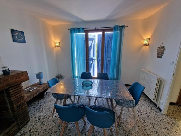 Charmante maison provençale surélevée avec vue dégagée