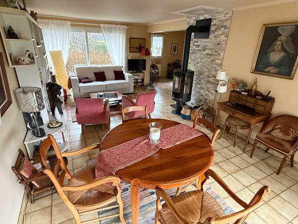 Maison - 4 chambres - jardin