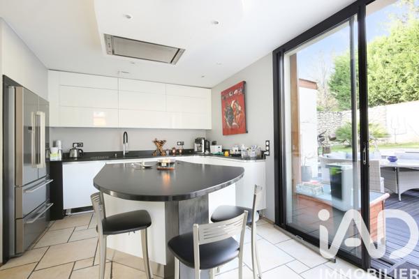 Maison à vendre 5 pièces 190 m² Pechbonnieu