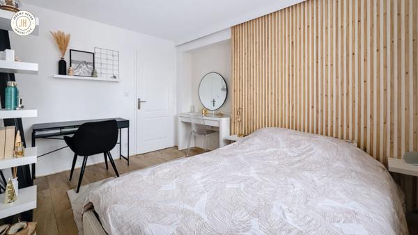 À vendre - Maison mitoyenne 1 côté, 4 pièces située à Pont-de-Chéruy (38230)