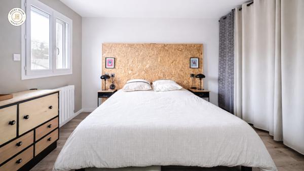 À vendre - Maison mitoyenne 1 côté, 4 pièces située à Pont-de-Chéruy (38230)