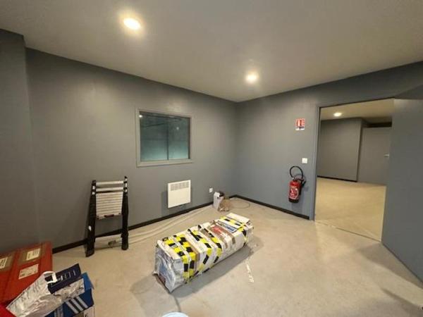 Entrepôt à Vendre à LA SENTINELLE 333900 €