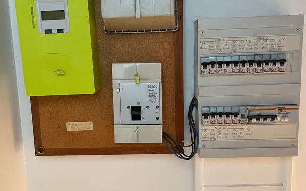 Maison à vendre    4 pièces • 107 m2 La Jonchère-Saint-Maurice