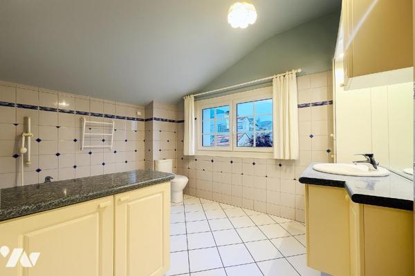 Charmante maison 1930 à Saint-Cyr-sur-Loire
Rue Victor Hugo – Environnement recherché