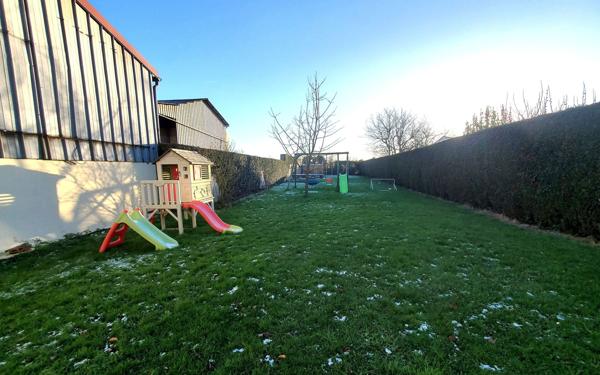 Maison à vendre    5 pièces • 115 m2 Crécy-la-Chapelle