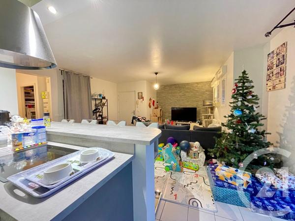 Appartement F4 à vendre  4 pièces - 66,86 m2 MAIZIERES LES METZ - 57