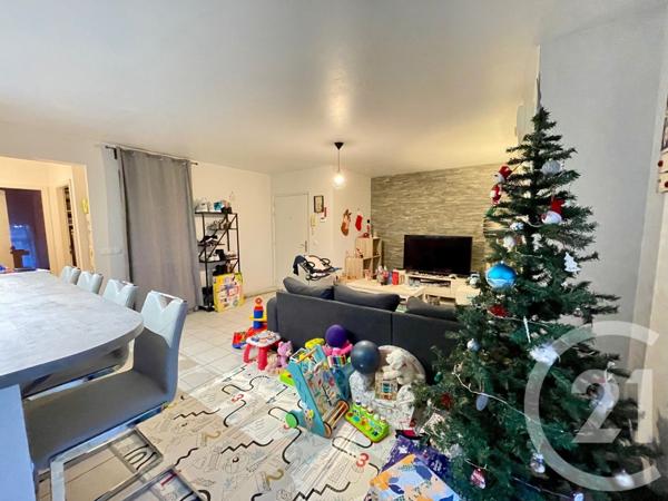 Appartement F4 à vendre  4 pièces - 66,86 m2 MAIZIERES LES METZ - 57