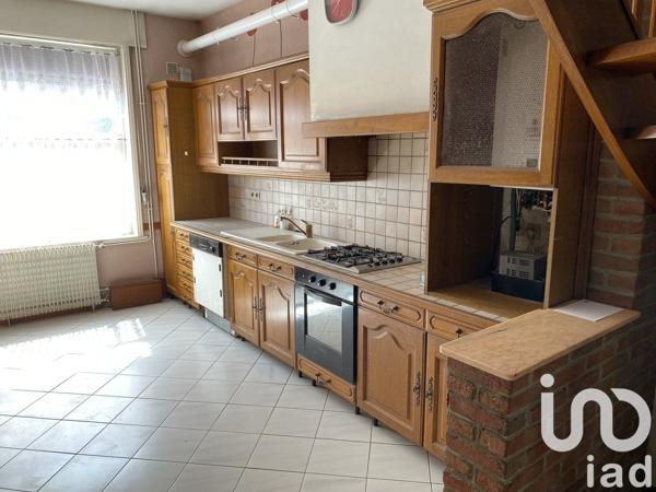 Maison de ville 5 pièces de 111 m² à Tourcoing (59200)