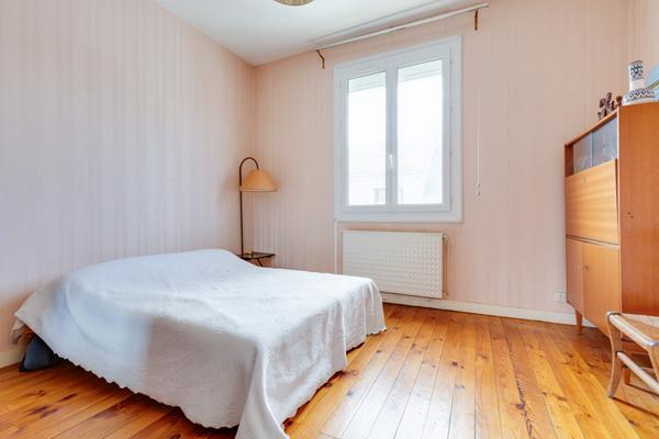 A Vendre. Nantes Zola. Maison Familiale Avec Garage Et Jardin Au Calme