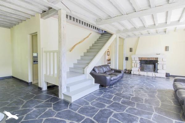 Maison 580 000 € Maule 7 p 232,7 m² DPE E