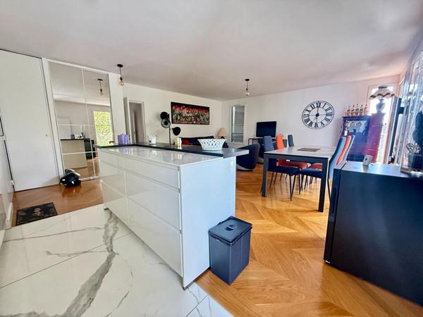 A VENDRE : T3 à LILLE • Saint Maurice • 345 000 € FAI • Réf. 1997