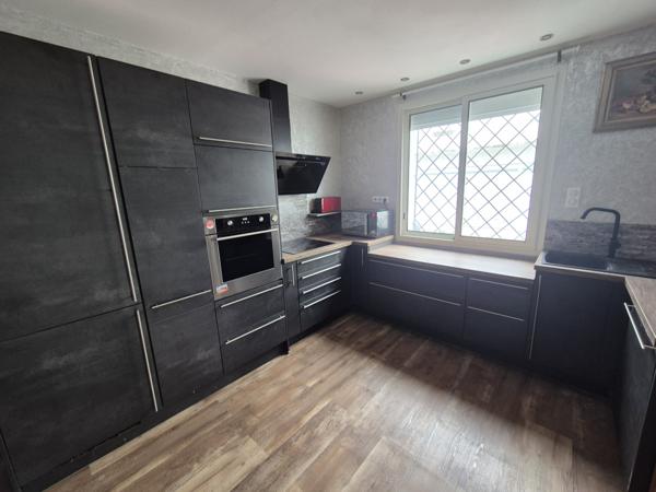 Maison 4 pièce(s) 3 chambre(s) 85 m²