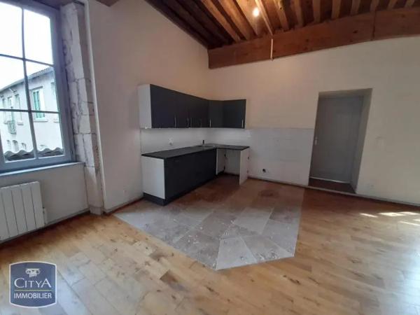 Appartement à louer 4 pièces 84.44m²
