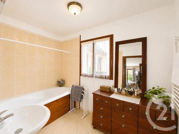Maison à vendre  6 pièces - 197 m 2   THOIRY  - 78