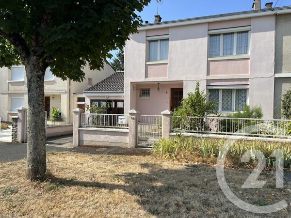 Maison à vendre  9 pièces - 155 m 2   THIZAY  - 36