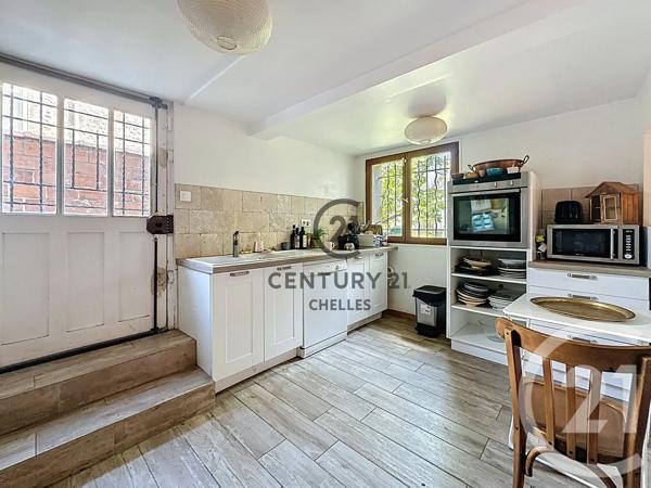 Maison à vendre  8 pièces - 174,08 m 2   CHELLES  - 77