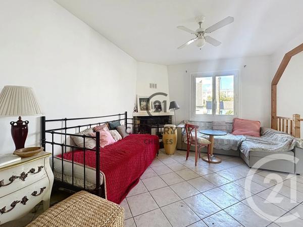 Maison à vendre  8 pièces - 174,08 m 2   CHELLES  - 77