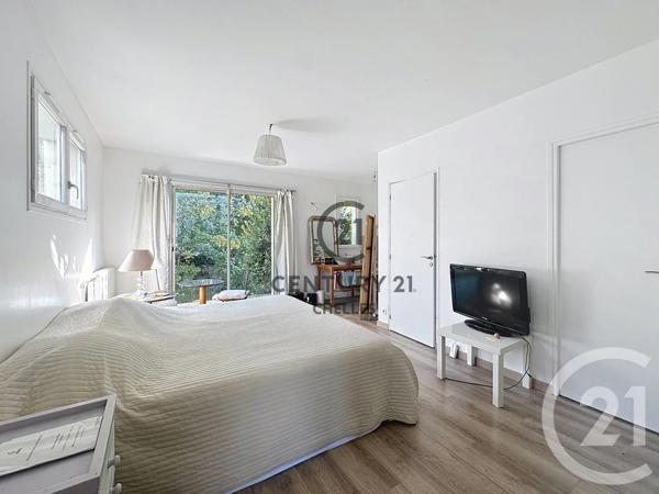 Maison à vendre  8 pièces - 174,08 m 2   CHELLES  - 77