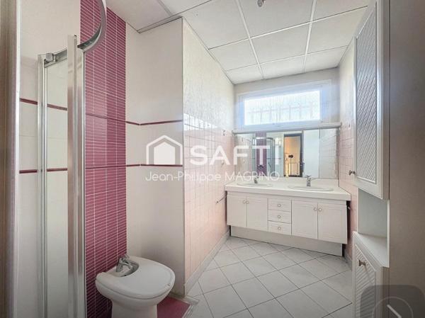 Maison familiale spacieuse et idéale pour grande famille.