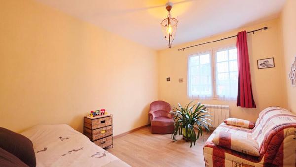 MARMAGNE MASION DE PLAIN PIED 4 PIECES 3 CHAMBRES JARDIN